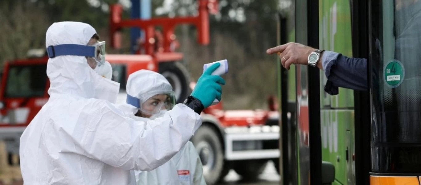 Τσεχία: Εστειλαν τον υπουργό Υγείας σπίτι του - Παραβίασε τα μέτρα για τον κορωνοϊό